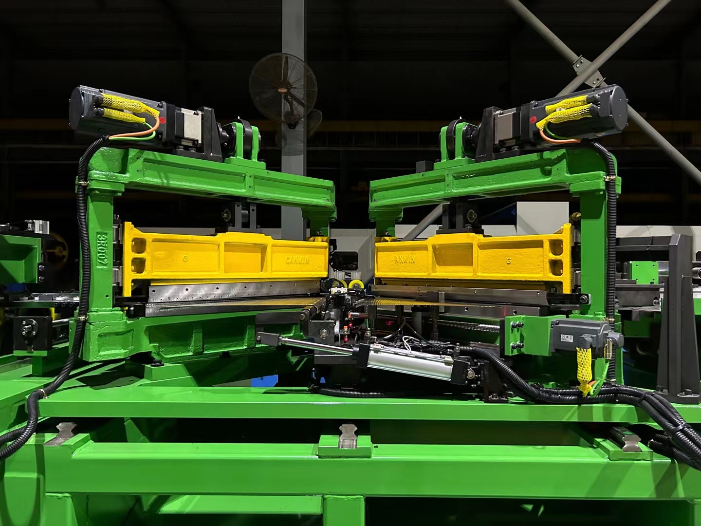 Quality CANWIN 400 High-speed Cutting Line Machine Technical Specification Requirements Manufacturer